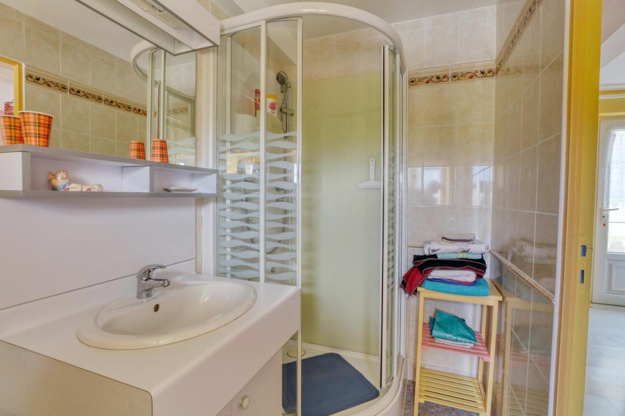 Maison Spacieuse Avec Jardin Pres De Le Bouffay Commes Exteriör bild