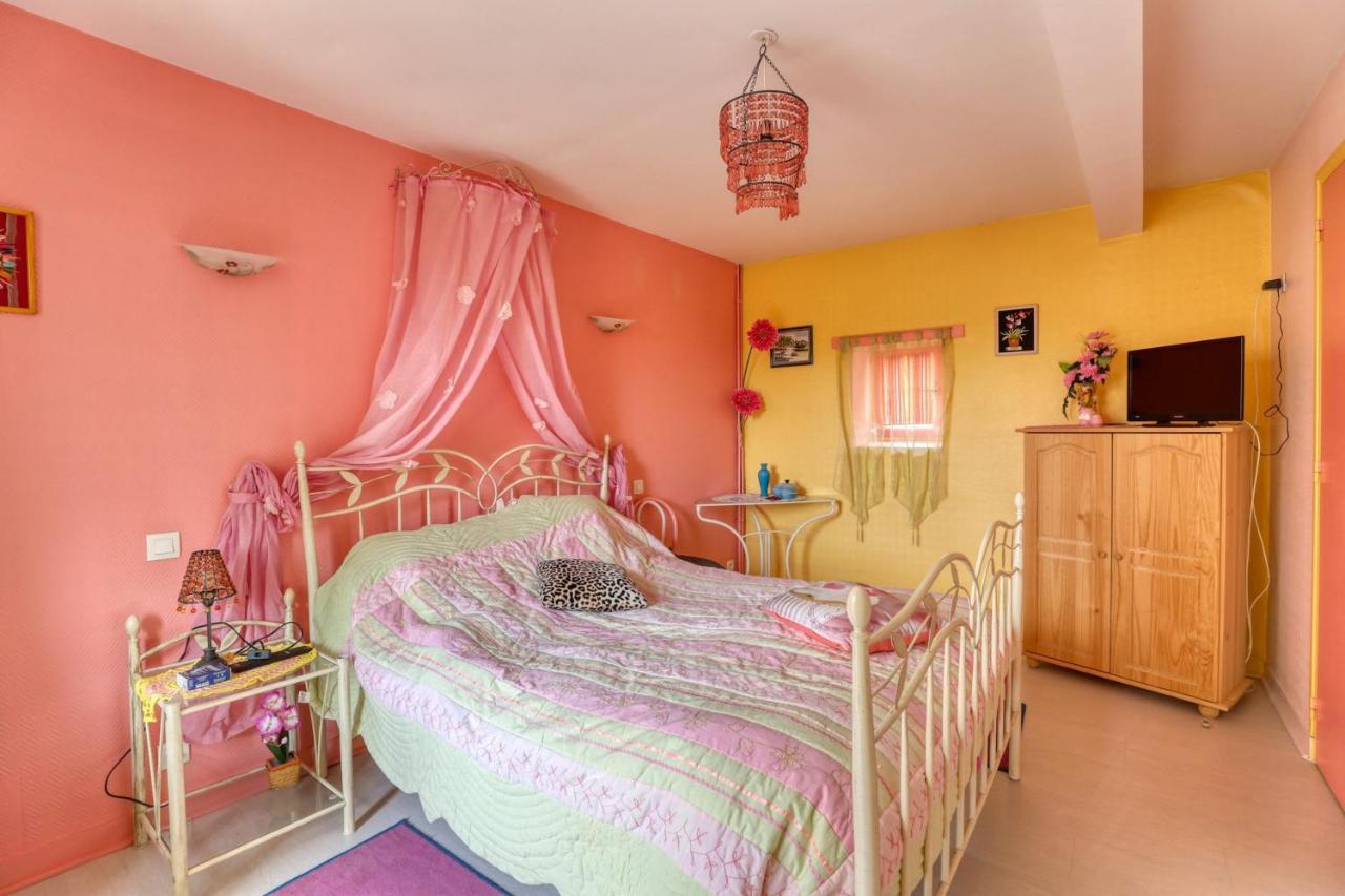 Maison Spacieuse Avec Jardin Pres De Le Bouffay Commes Exteriör bild
