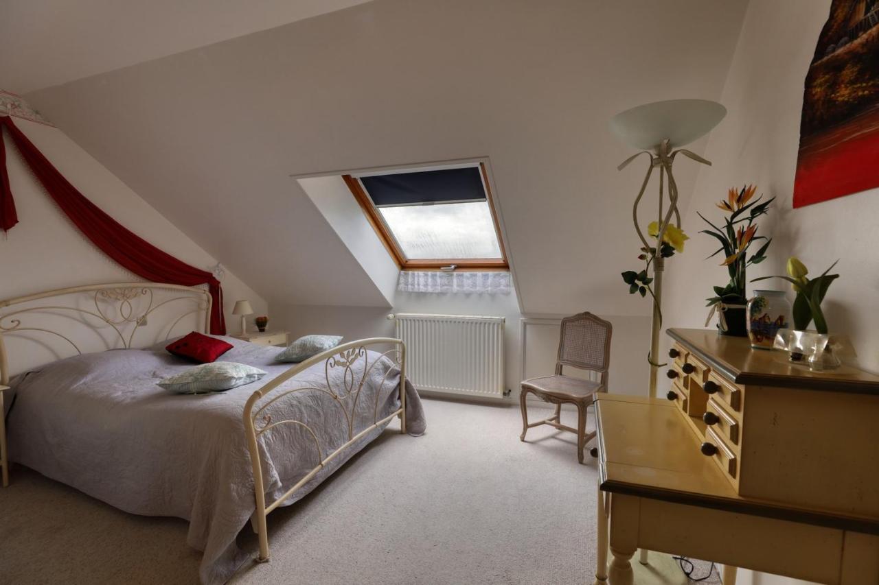 Maison Spacieuse Avec Jardin Pres De Le Bouffay Commes Exteriör bild